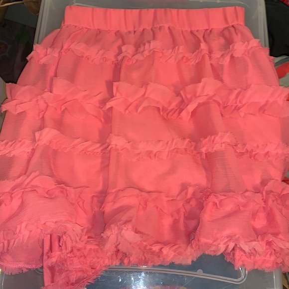 Gap Kids fluffy Skirt - Picture 2 of 4